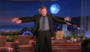 Phelps - Conan Wingspan Phelps and Conan comparing wingspans on the Tonight Show.