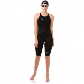 Enjoy comfort with the Speedo LZR Elite 2.